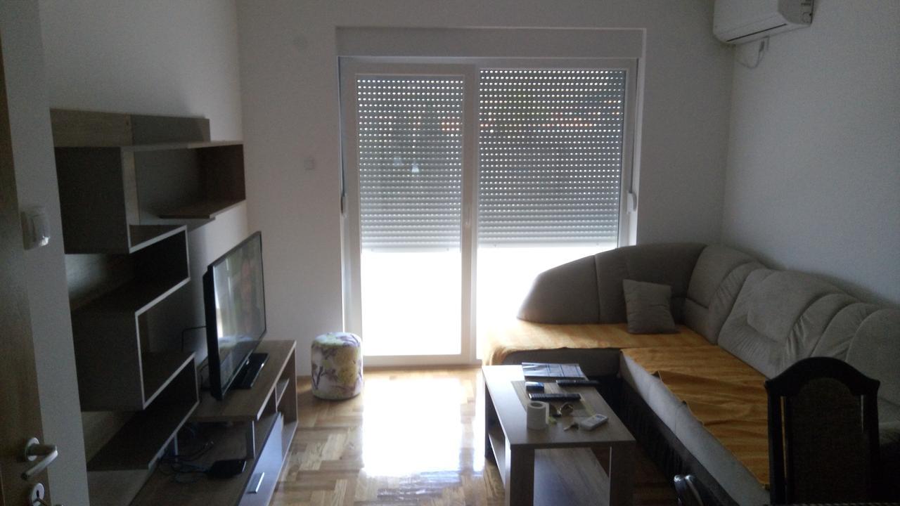 Apartman Требинье Экстерьер фото
